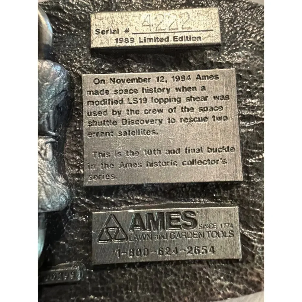 Siskiyou L.E. 1989 Ames Tools Space Shuttle Discovery 1984 3D Pewter Buckle